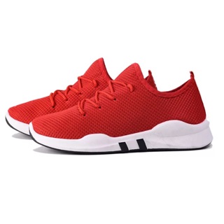 Giày sneaker