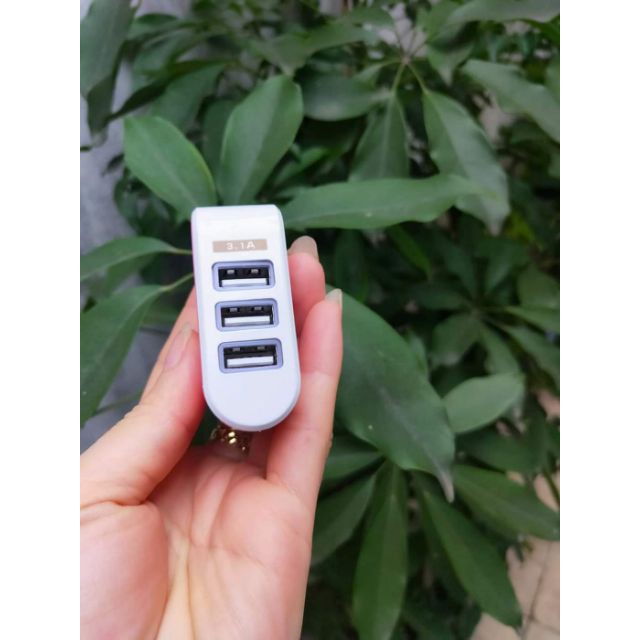 Củ sạc 3 cổng USB tiện dụng