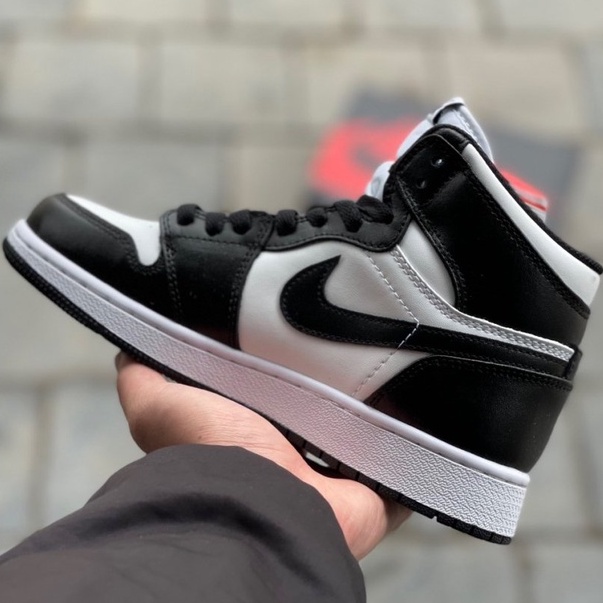 Giày Jordan 1 cổ cao, giày sneaker nam nữ đen trắng hot trend | BigBuy360 - bigbuy360.vn