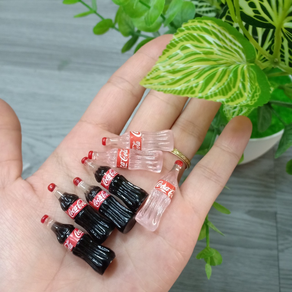 chai nước ngọt cocacola mini đồ chơi mô phỏng cho búp bê