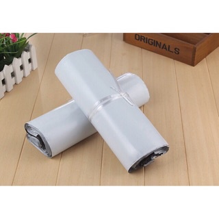 100 Túi niêm phong 17x26 (+4cm viền)
