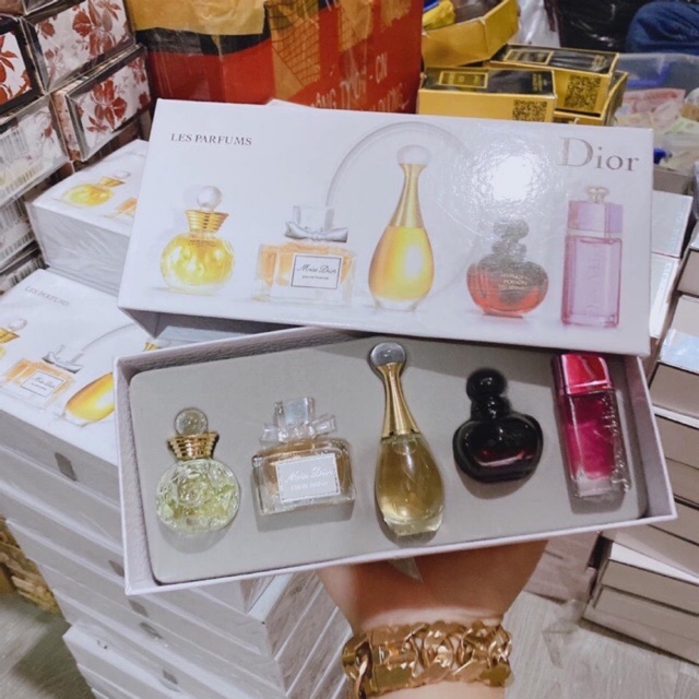 SET NƯỚC HOA DIOR 5 CHAI CAO CẤP - Rẻ Vô Địch
