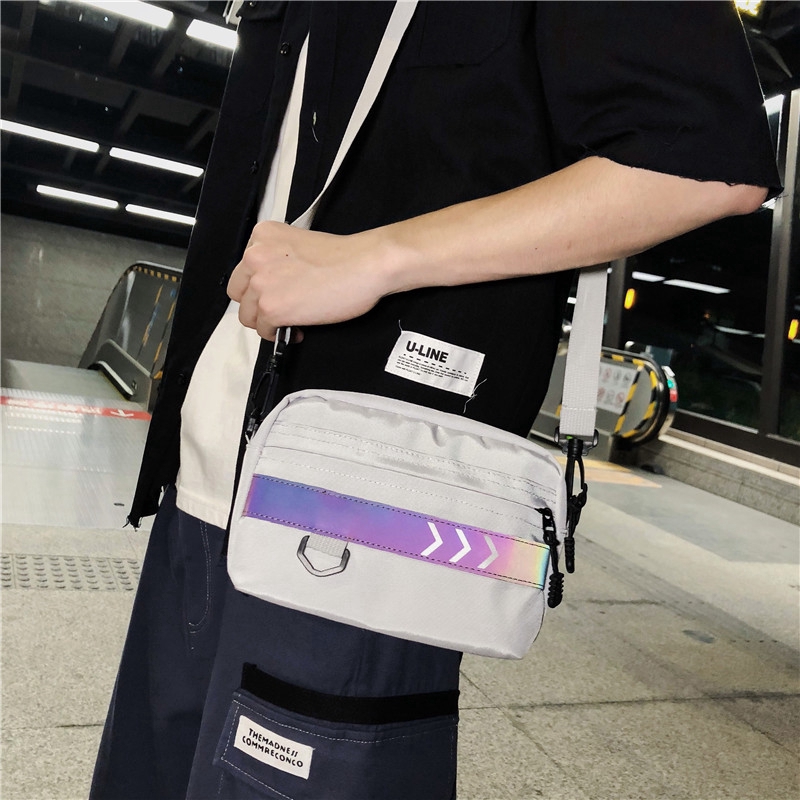 Túi đeo chéo vai thời trang phong cách trẻ trung chống nước độc đáo | BigBuy360 - bigbuy360.vn