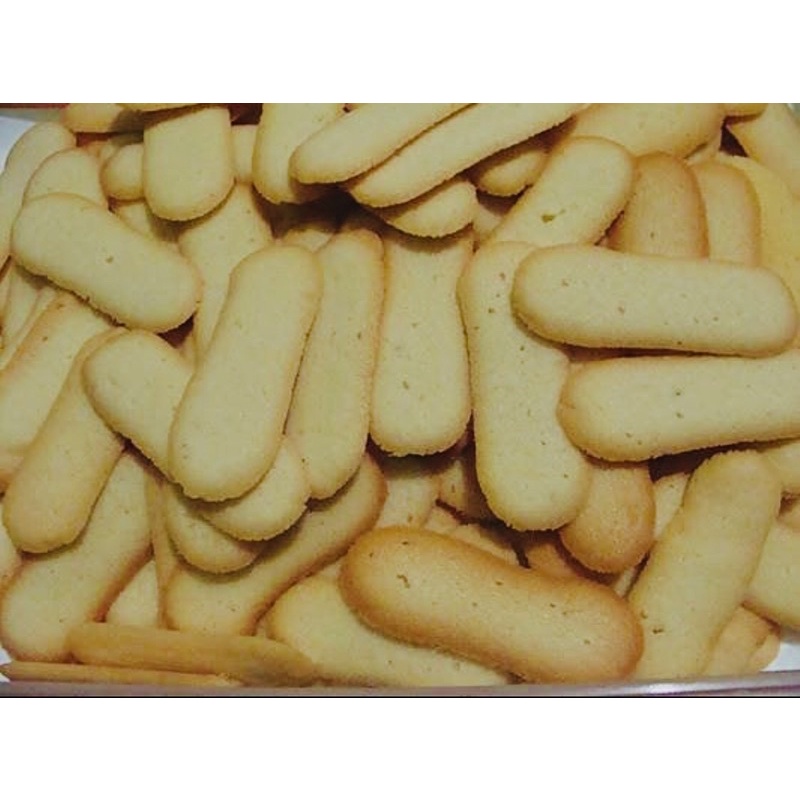 Bánh quy lưỡi mèo