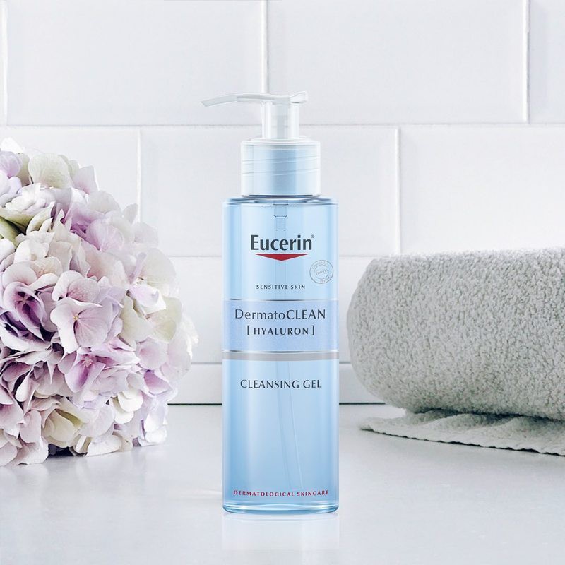 Eucerin Sữa Rửa Mặt Dạng Gel Dành Cho Da Nhạy Cảm Dermato Clean Gel 200ml