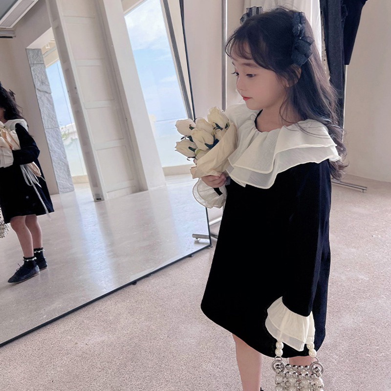 Đầm Nhung Dài Tay Hai Lớp Cổ Búp Bê Phong Cách Hàn Quốc Cho Bé Gái