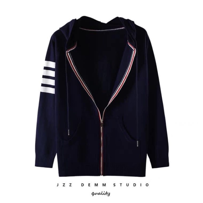 Áo khoác len Thom Browne