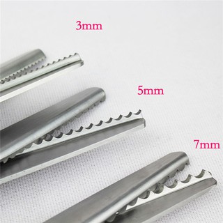 Kéo răng cưa cắt vải, da - 01 chiếc