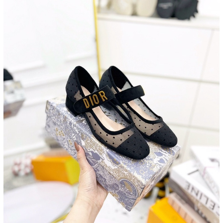 Giày búp bê quai ngang mũi tròn phối lưới Dior