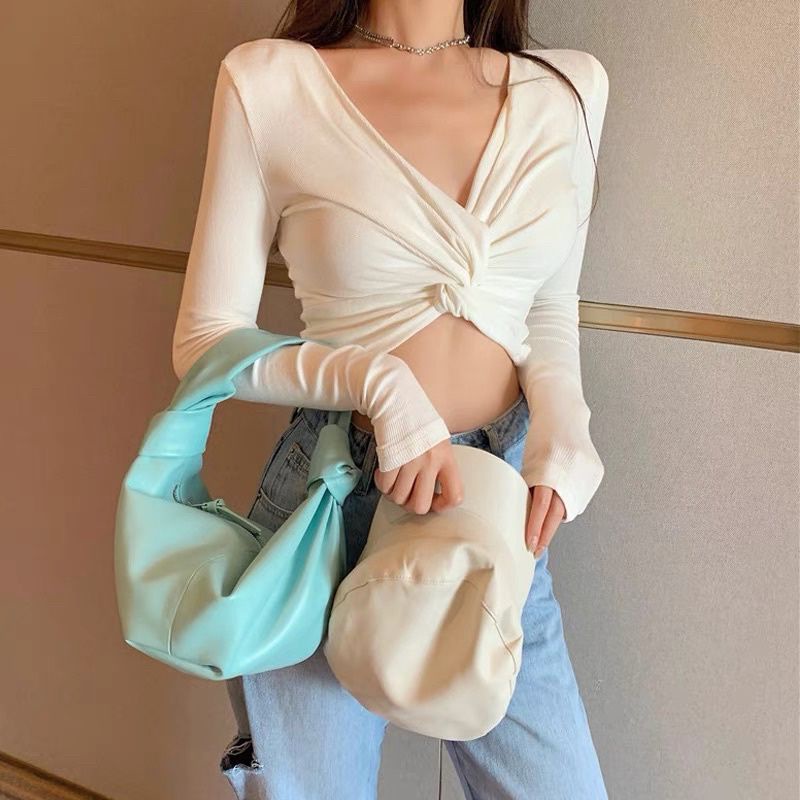 ÁO CROP TOP TAY DÀI XOẮN NGỰC X8