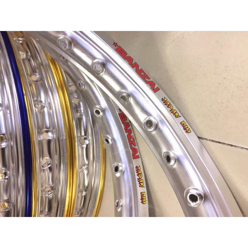 Niềng nhôm Thái Lan model Banzai 1.4