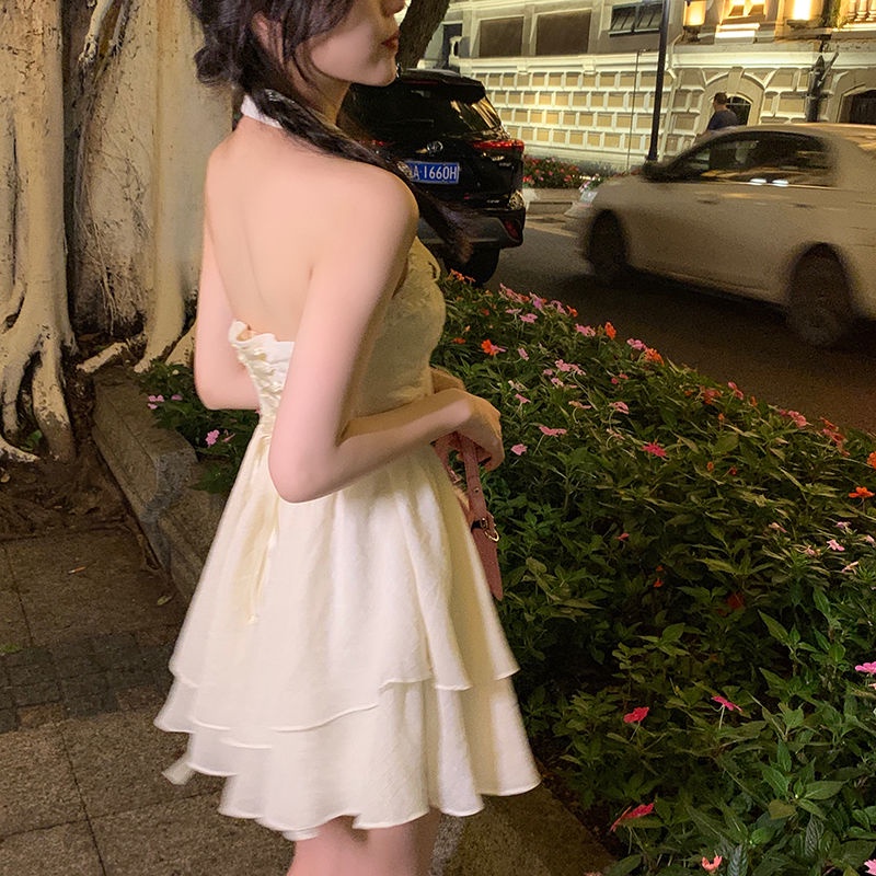 Đầm Ngắn Hai Dây Hở Lưng Đính Nơ Gợi Cảm Thời Trang Mùa Hè Hàng Mới Dành Cho Bạn Nữ