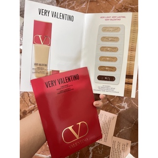 Mẫu thử kem nền valentino