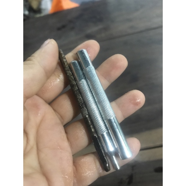 Bộ đóng cúc dành cho cúc 4 chi tiết