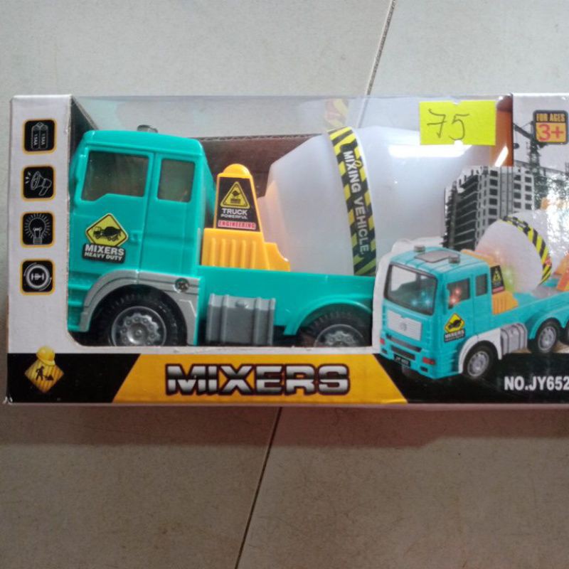 Xe Bồn chạy pin