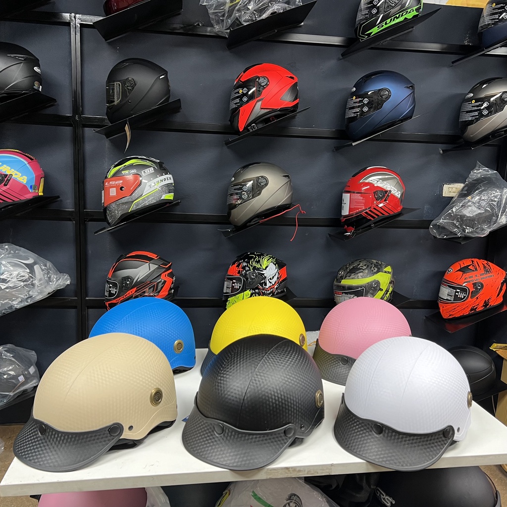 Mũ bảo hiểm nửa đầu lưỡi trai cao cấp CAMRY, vân Carbon chống trầy, thông gió