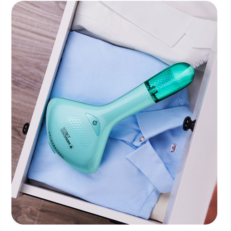 Bàn Ủi Hơi Nước Mini Cầm Tay Tiện Lợi