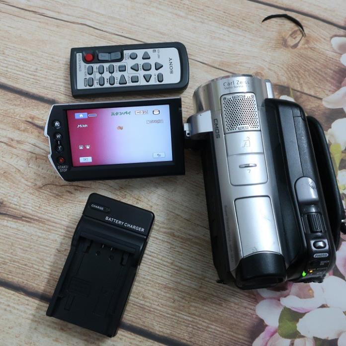 Máy quay Sony SR11 ổ cứng 60G bản nội địa Nhật