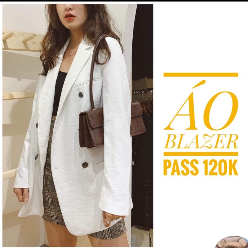 Pass áo blazer trắng