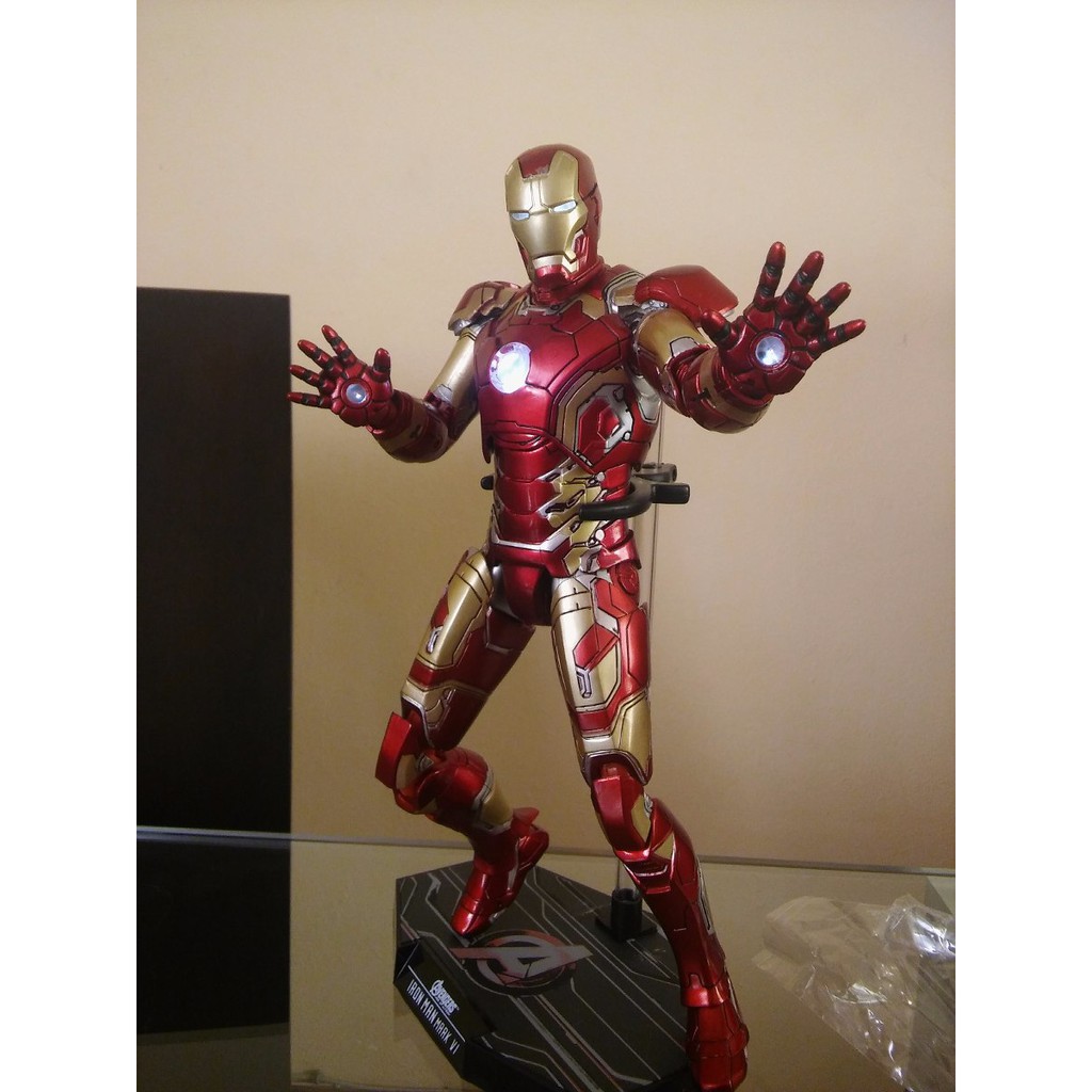 Mô Hình Iron Man Mark 43 HC 1/6 Scale có LED - Hãng HC Toys - IronMan MK43