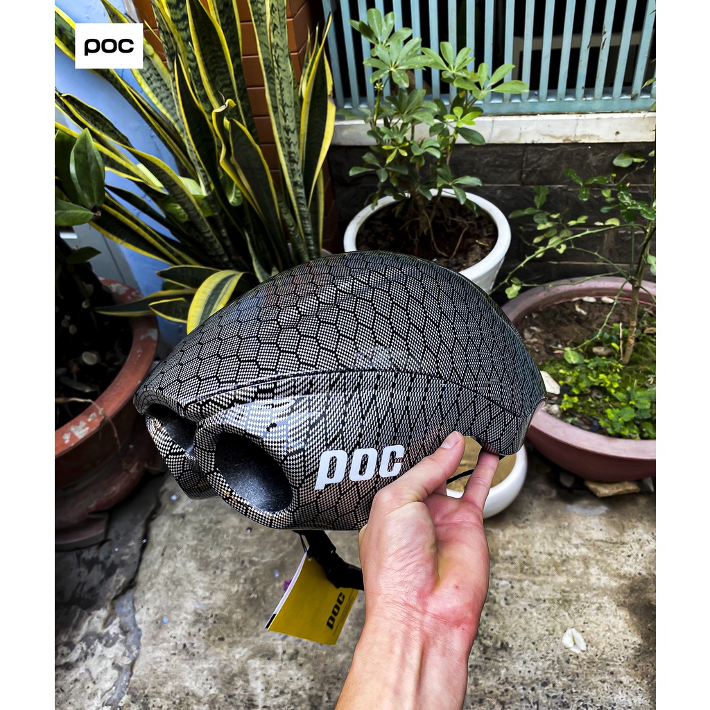 NÓN POC 02 MÀU CACBON TỔ ONG BÓNG BẢN MỚI NHẤT 2022 CHÍNH HÃNG