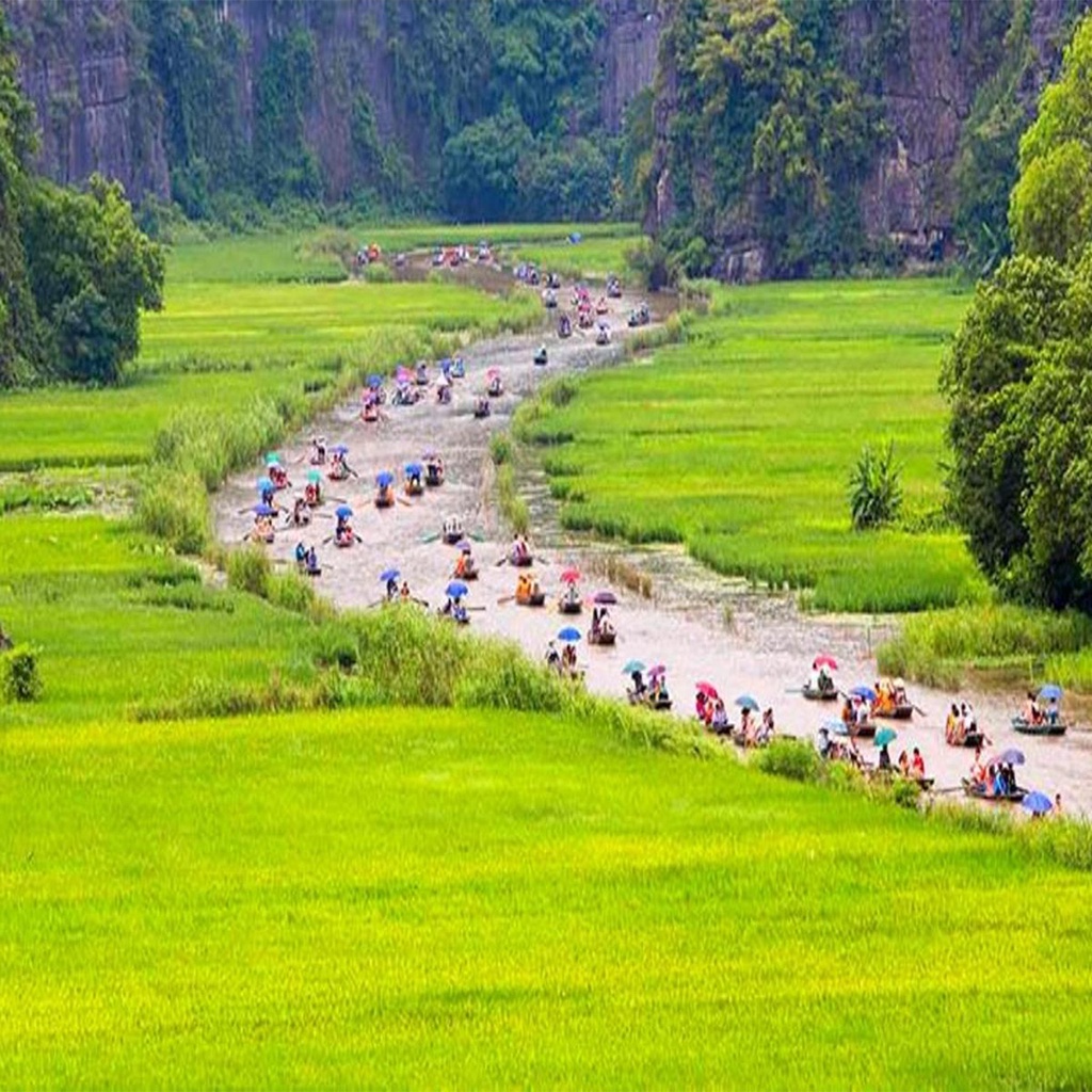 Tour Hà Nội - Hoa Lư - Tam Cốc - Bái Đính - Tràng An 2N1Đ