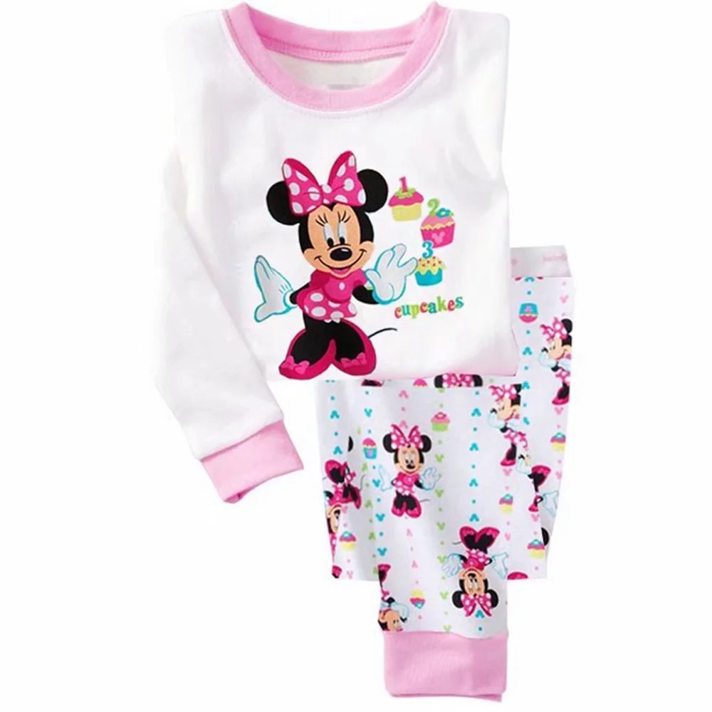 Bộ đồ ngủ tay dài in hình chuột Mickey dễ thương cho bé