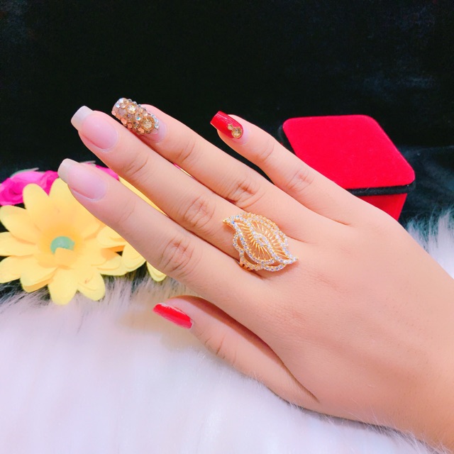 Nhẫn nữ kiểu dát vàng 18k mẫu mới