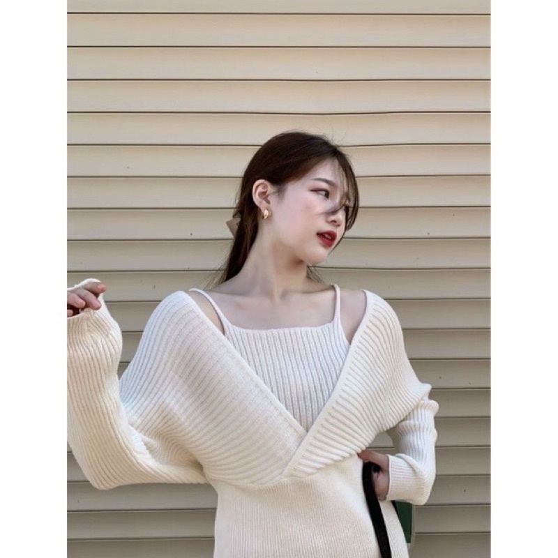 Đầm yếm body thun gân len phối kiểu cổ yếm tay dài