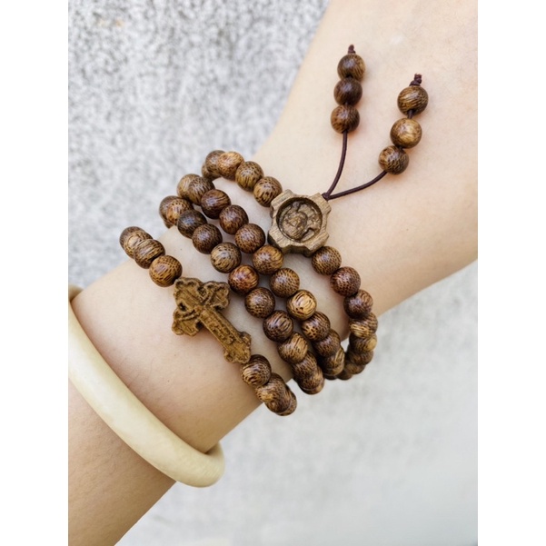 Chuỗi Vòng Trầm Hương Tốc Mix Thánh Giá và Chúa Giesu