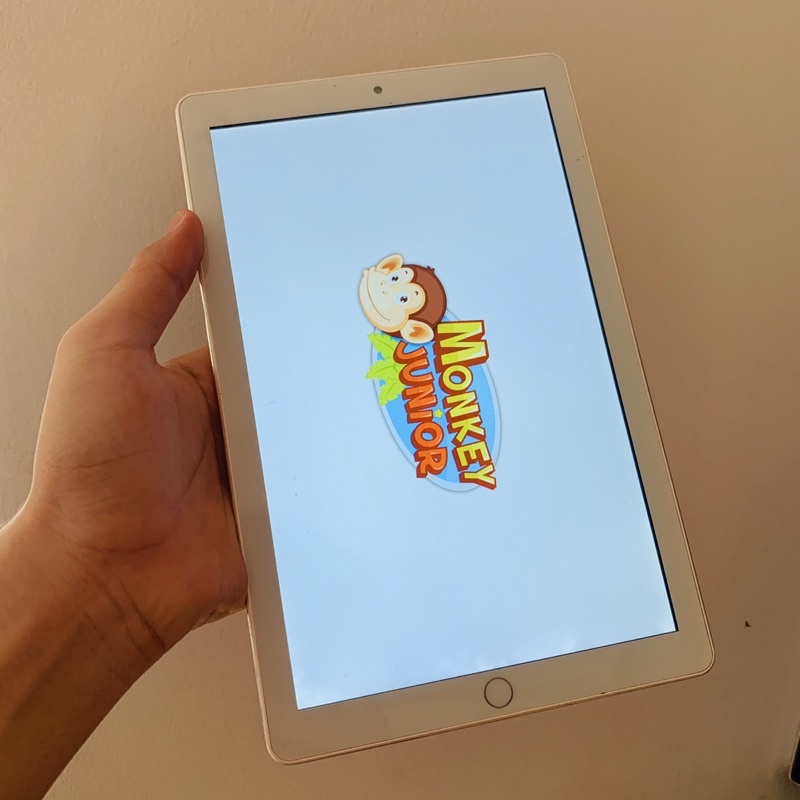 Máy Tính Bảng Masstel Tab 10 plus