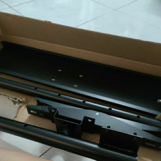 Khung treo tivi thả trần xoay 360 độ từ 32 - 65 inch