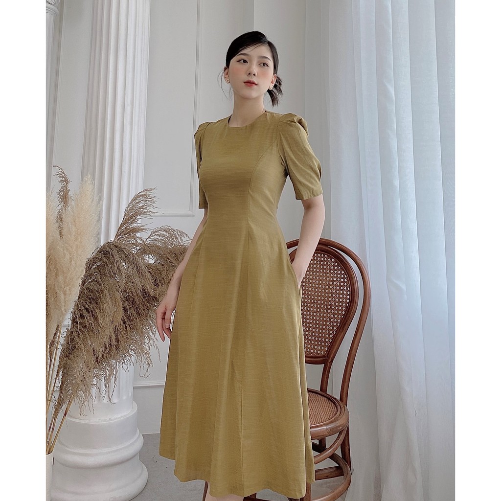 Váy Cốm Cổ Tròn Tay Cộc Cách Điệu_V563
