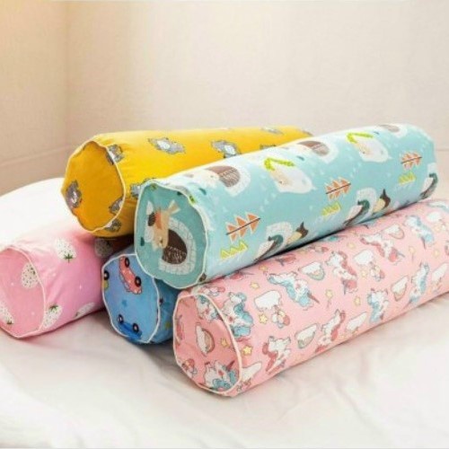 Gối ôm cho bé, gối ôm cotton cao cấp màu sắc cute thật đáng yêu .