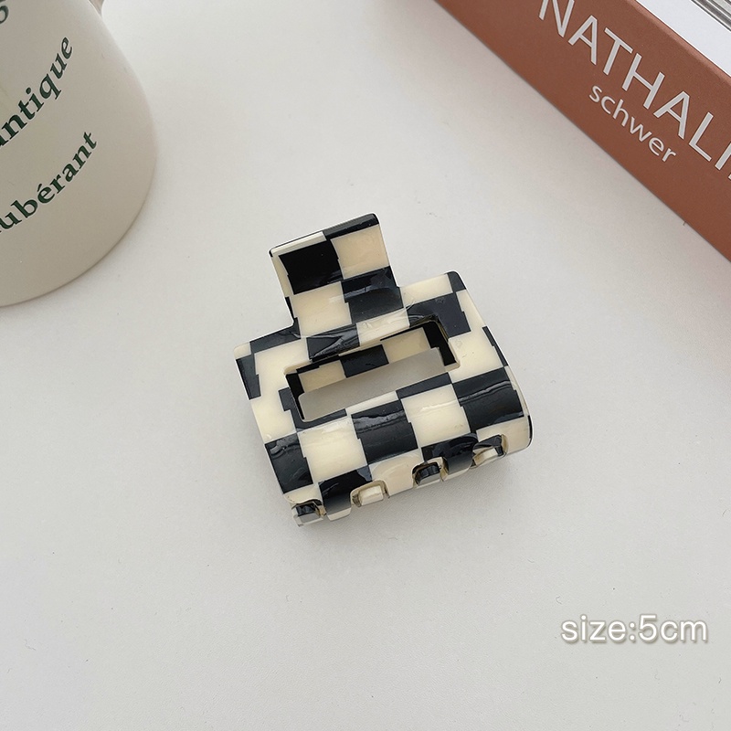 Kẹp tóc hình cá mập màu trắng đen phong cách Hàn Quốc