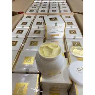 Kem body mềm