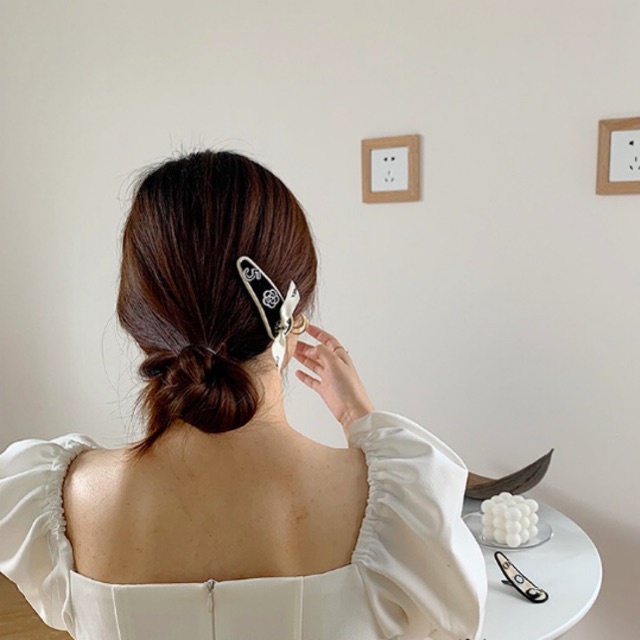 Larosa: Kẹp tóc xinh xắn hot trend thu đông 2021 [PKT086]