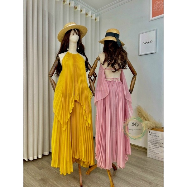 SET ÁO CỔ YẾM CHAN VÁY DẬP LY TẠO BỒNG CHÉO TÀ HOT HIT