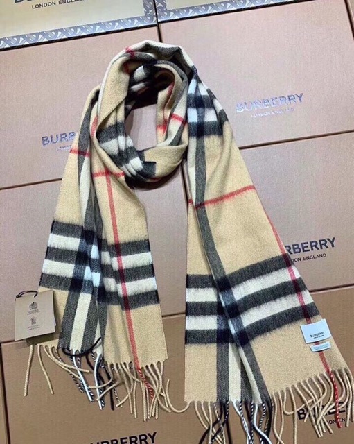 KHĂN CHOÀNG BBR authentic