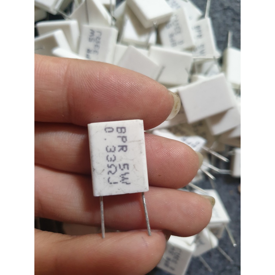 Combo 10 điện trở sứ 0.33R 5W loại đứng