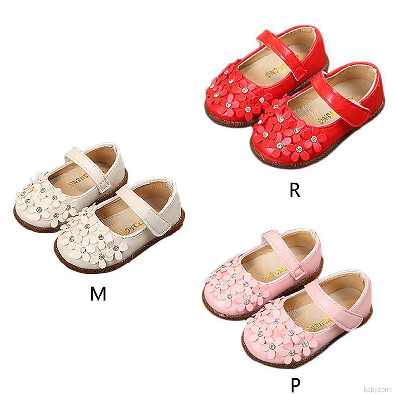 Giày quai hậu êm chân và xinh xắn cho bé gái