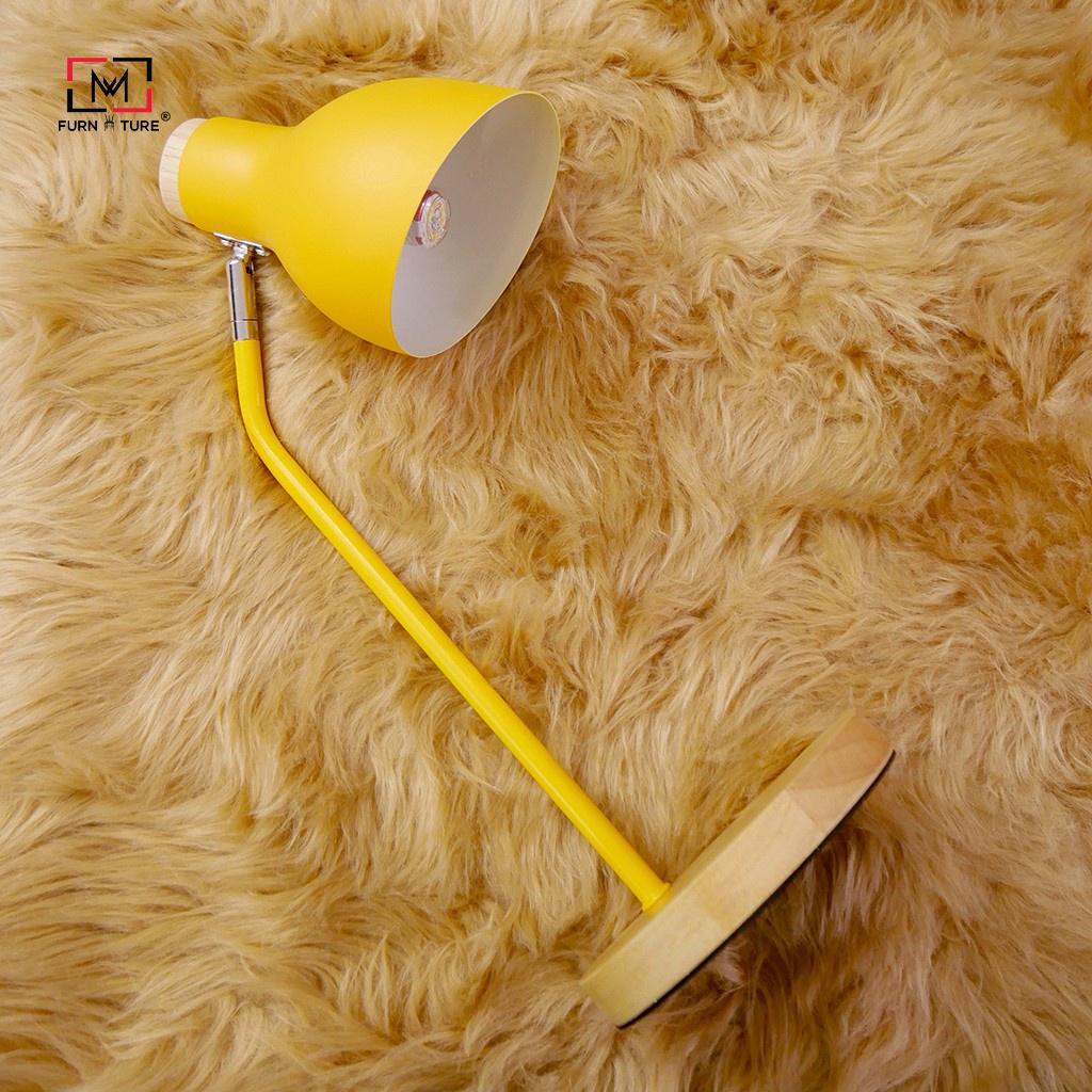 Đèn bàn gỗ bắc âu dạng ống macaron màu sắc hiện đại thương hiệu MW FURNITURE