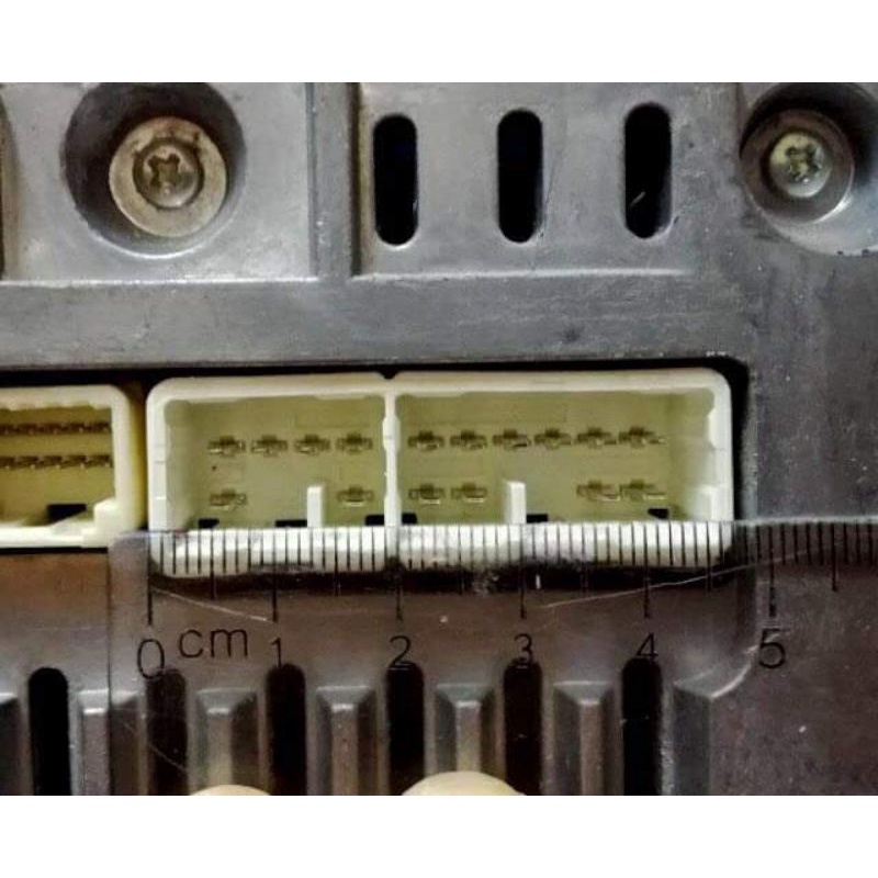 Bộ jack loa nguồn CD TOYOTA