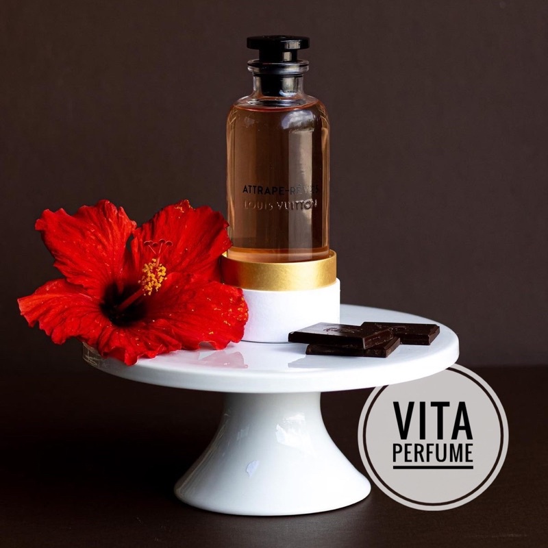 LV Nước Hoa 𝐋𝐨𝐮𝐢𝐬 𝐕𝐮𝐢𝐭𝐭𝐨𝐧 𝐀𝐭𝐭𝐫𝐚𝐩𝐞-𝐑ê𝐯𝐞𝐬