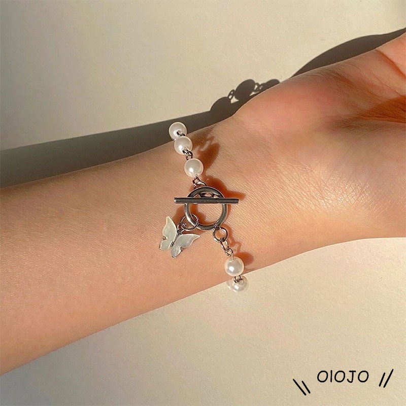 🌼Vòng tay chuỗi hạt ngọc trai nhân tạo mặt hình bướm cổ điển thời trang Hàn Quốc