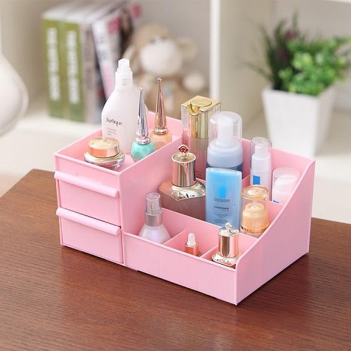 Kệ mỹ phẩm nhiều ngăn 3 tầng