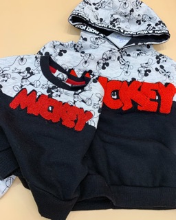 Áo nỉ thêu chữ mickey