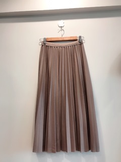 Sale Chân váy xếp ly ( ảnh thật shop chụp)