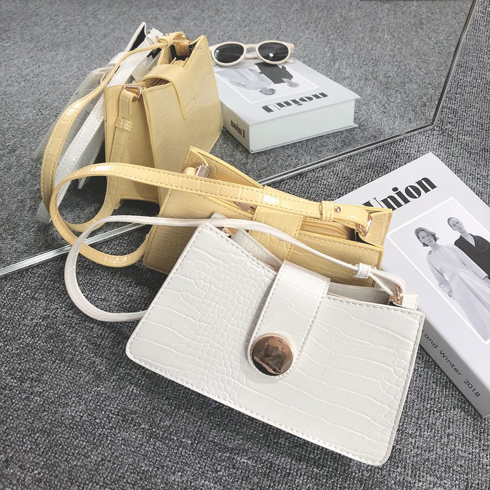 IELGY Túi đeo chéo IELGY thiết kế đơn giản thời trang cho nữ