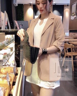 Áo vest nâu sữa